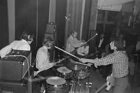 Golden Earrings Tenny Twenny performance November 12, 1967
